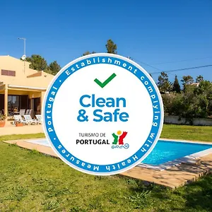 https://d05-amadeus-sunset-villa-praia-da-luz.hotelaalgarve.com