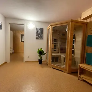 https://grosszugiges-domizil-90qm-mit-terrasse-garten-und-garage.com-bavaria.com